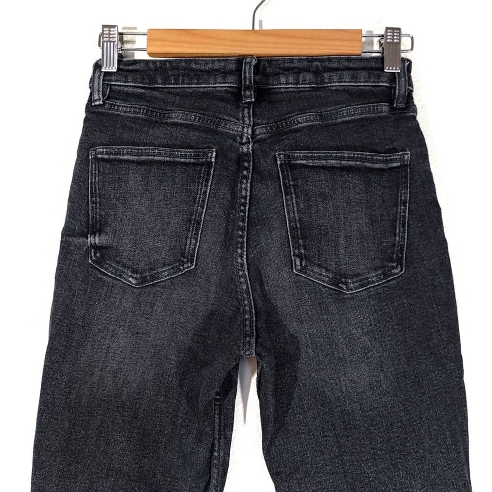ZARA 90s Raw Hem High Rise Cropped Kick Flare Jeans Washed Black Denim 2 y2k - Picture 6 of 8